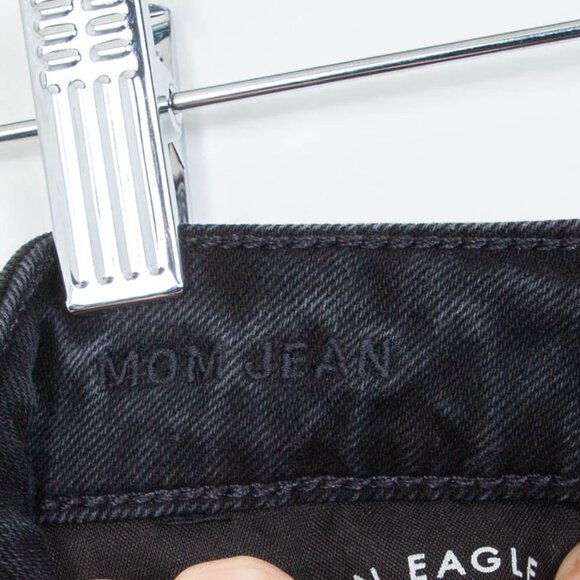 American‎ Eagle High Rise Distressed Mom Jeans Women's Size 00R - Picture 9 of 9